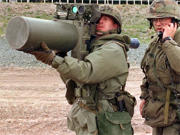 블로우파이프를 개량한 재블린 <출처 : missilery.info>
