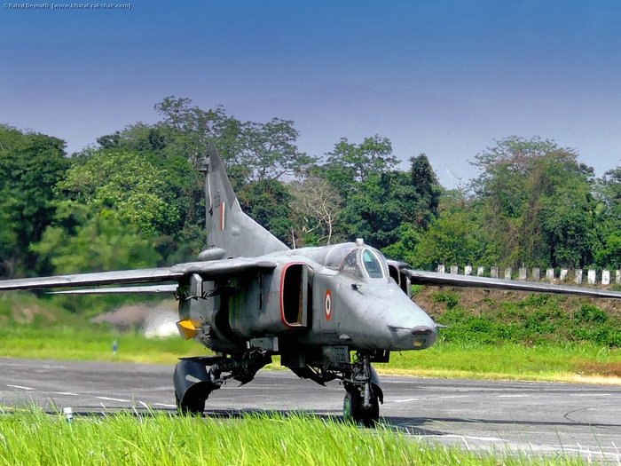 MiG-27ML < 출처 : Public Domain >