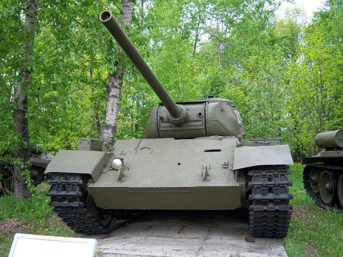 T-44 85mm ZIS-S-53  2  δ  Ŀ Ӱ    ῡ  ϱ . < ó : Public Domain >