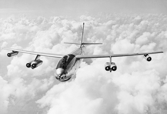  ô ̱ ݱ ҷÿ ū ̾.  B-47 ƮƮ. <ó : Public Domain>