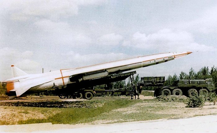 ߻ غ ģ Tu-123  <ó : airwar.ru>
