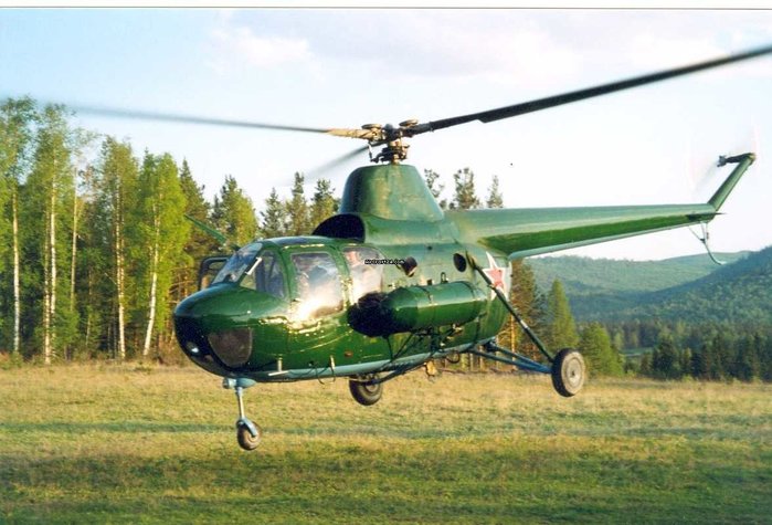 구 소련 최초로 대량 양산된 Mi-1 헬리콥터 <출처 : aircraft24.com>