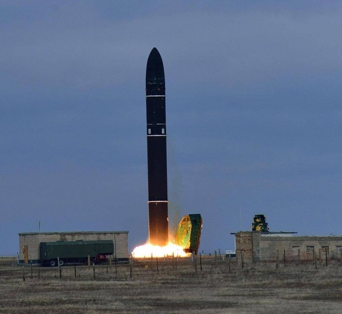 러시아는 R-36M2 보예보다를 대체할 대형 ICBM을 요구했지만 2000년대에 이르러서야 겨우 개념개발을 시작할 수 있었다.<출처: Public Domain>