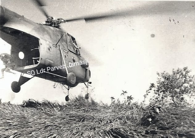 1966년 군사작전을 위해 구르카 병사들을 운반한 인도군 Mi-4 <출처 : indiandefence.quora.com>