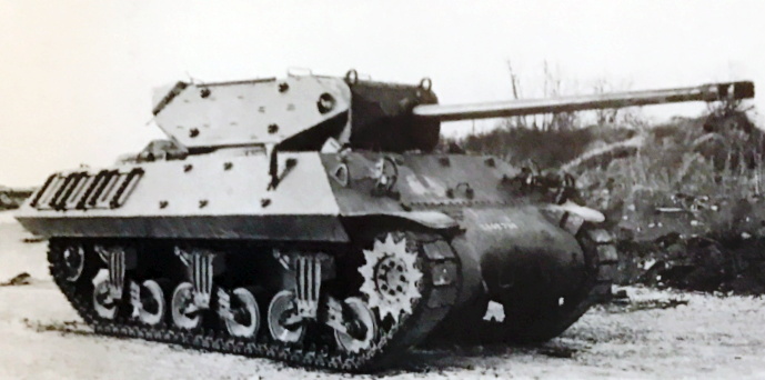 3인치 대전차포를 대신하여 75mm 함포를 장착한 M10 < 출처 : Public Domain >