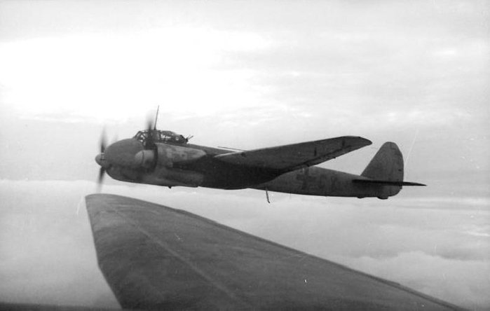 Ju 88 C-2 < 출처 : Public Domain >