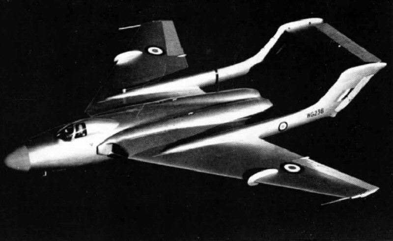 DH.110 프로토타입. 1940년대에 고안된 디자인이라고 보기 어려울 정도로 시대를 앞선 모습이다. < 출처 : Public Domain >
