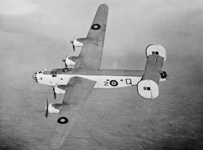 B-24는 폭격기로서는 한계가 있었지만 대잠초계기로서 독일 U보트 사냥에서 큰 성과를 올렸다. < 출처 : Public Domain >