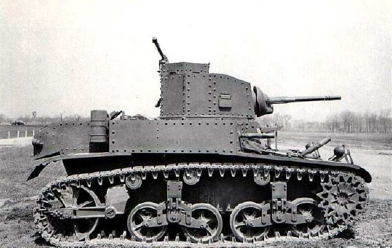 1941년 4월 14일 선보인 M3 프로토타입. 리벳으로 장갑을 연결한 방식은 당시에 보편적이었다. < 출처 : Public Domain >