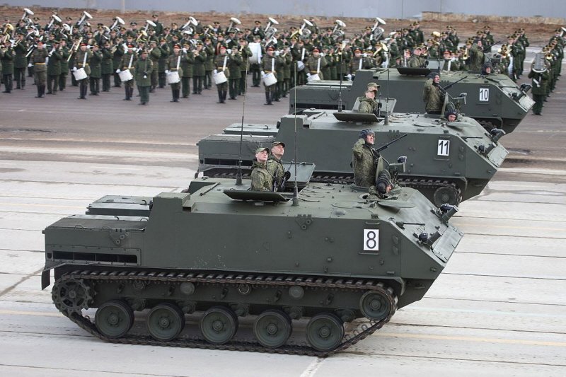 BTR-MDM ٸ 尩 < ó : (cc) Vitaly V. Kuzmin at Wikimedia.org >