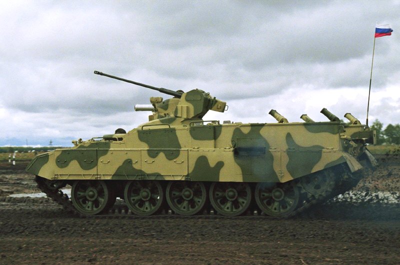BTR-T 보병전투차 < Public Domain >