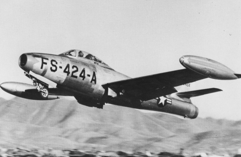 F-84에 대한 미 공군의 기대는 컸다. 하지만 아직 기술이 부족했던 시기여서 원하는 만큼 성능이 나오지 못했다. < Public Domain >