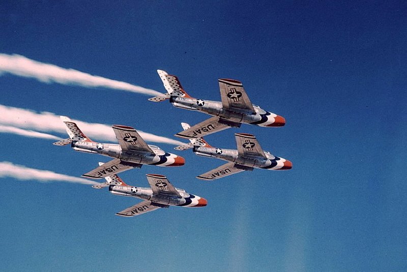 F-84F < Public Domain >