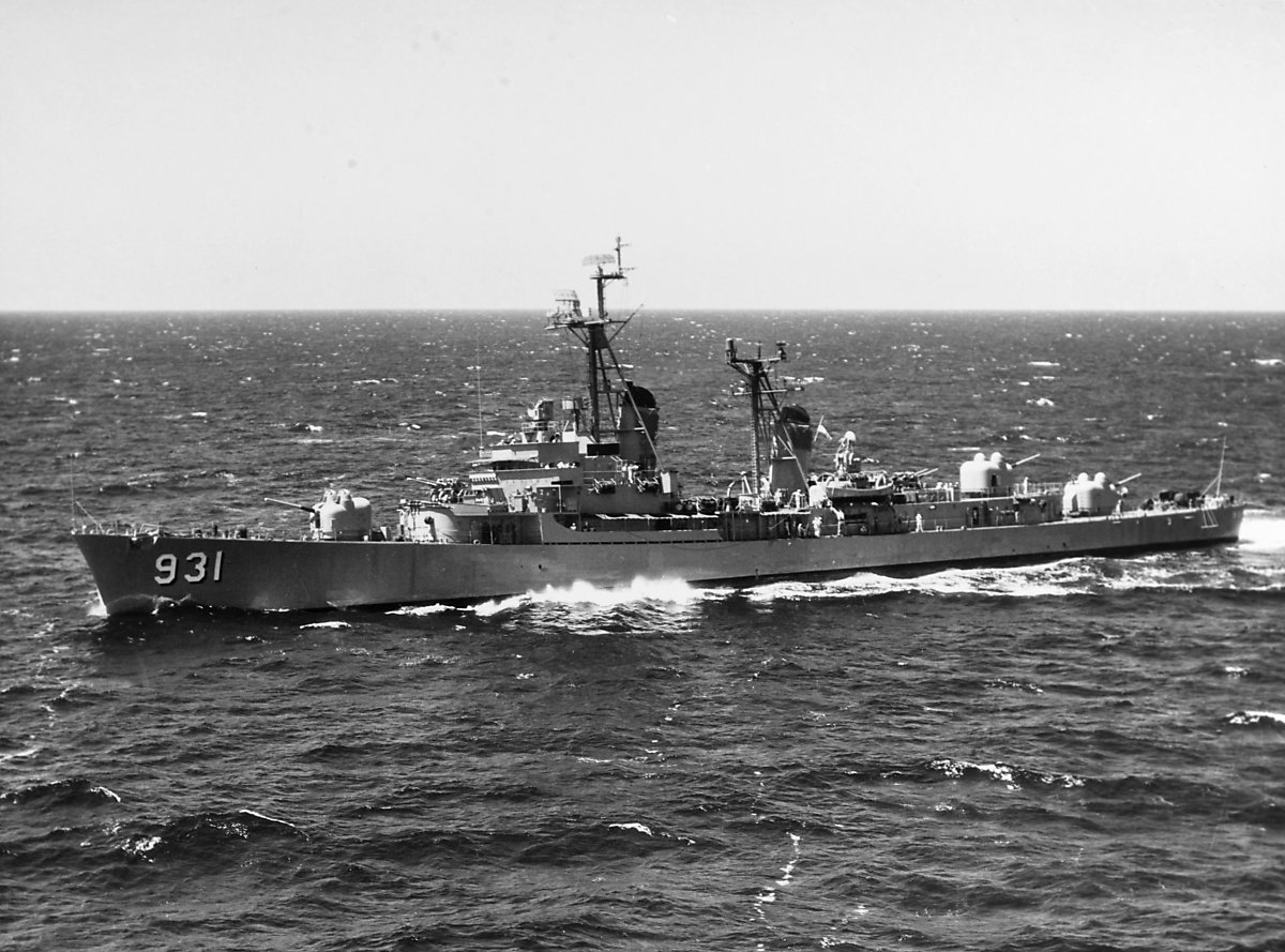 취역할 당시 포레스트 셔먼(DD-931)함은 함포와 어뢰만으로 무장하고 있었다. <출처 : 미 해군>