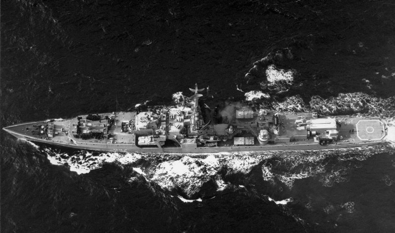 카라급과 크레스타 II급의 기반이 되었던 크레스타급 순양함. 서방에서 순양함이나 구축함으로 분류하나 소련에서는 대잠함이다. < Public Domain >